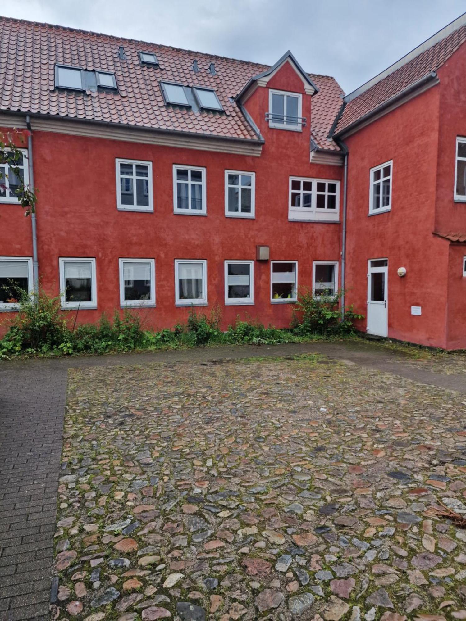 Paen Central Lejlighed Med Gratis Parkering Randers Luaran gambar